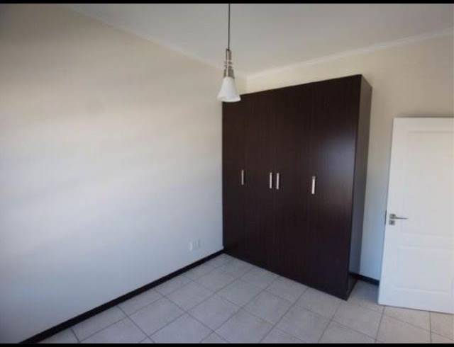 2 BEDROOM PROPERTY TO RENT IN GREENSTONE HILL